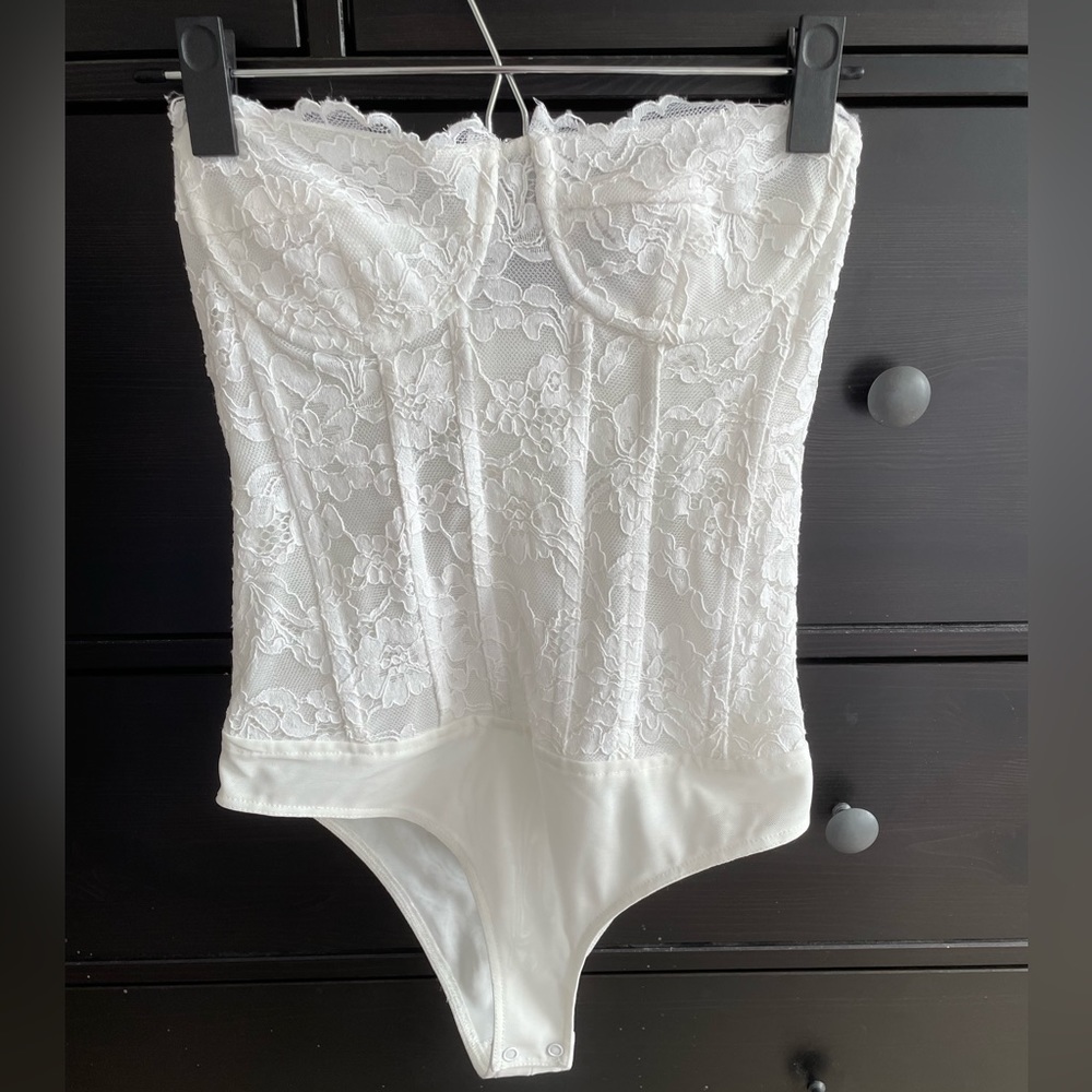 Bardot Oskar Corset Bodysuit White Lace Gem